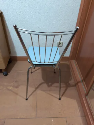 Silla antigua formica azul y metal