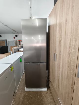 Frigorífico Combi Inox No Frost 185cm