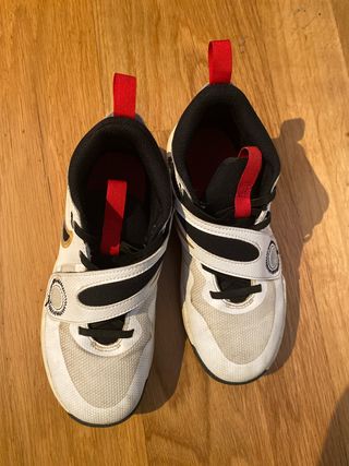 Zapatillas Baloncesto Talla 35