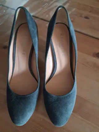 Zapatos de piel. "Karmine"