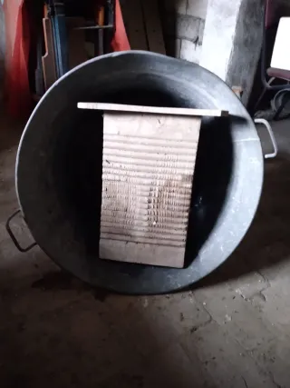 Bañera antigua de chapa