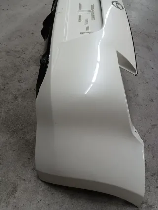 Paragolpes Trasero Nissan 370Z ORIGINAL