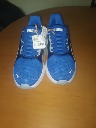 Zapatillas Puma niño azul y blanco
