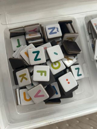 Libro Magnético Janod Alfabeto Español 144 Piezas