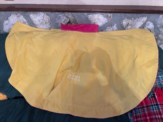 Capote de niño rosa con nombre Juan