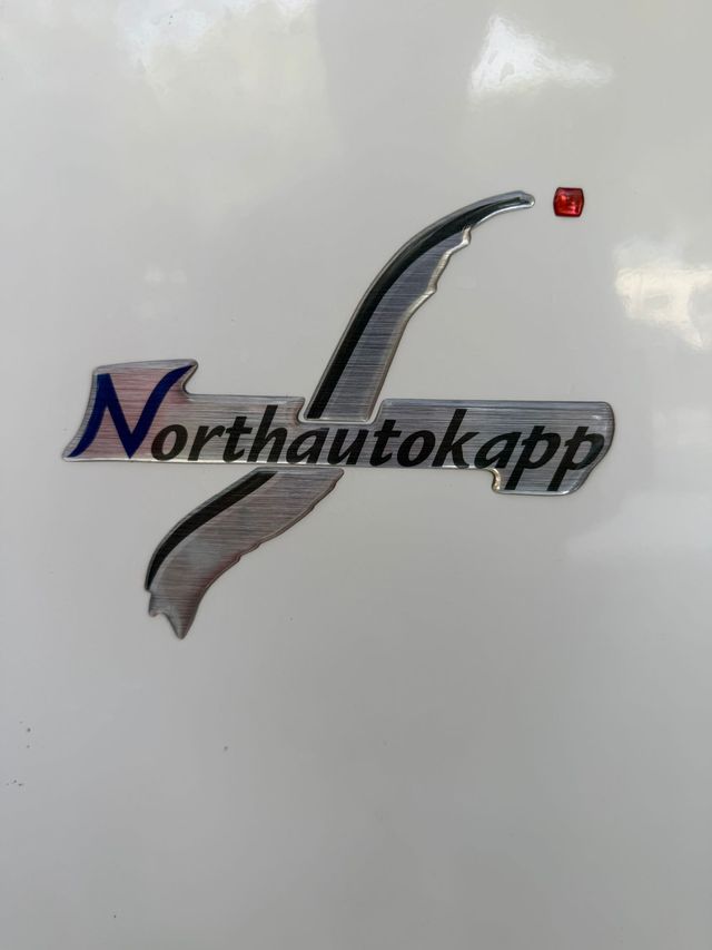 AUTOCARAVANA PERFILADA BENIMAR TESSORO T468 NORTHA