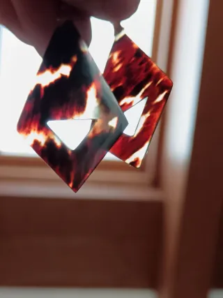 Orecchini pendenti tartarugati