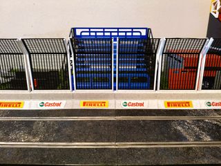 Muro con Barrera Scalextric 1:32