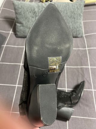 Botines de fiesta negros con pedrería