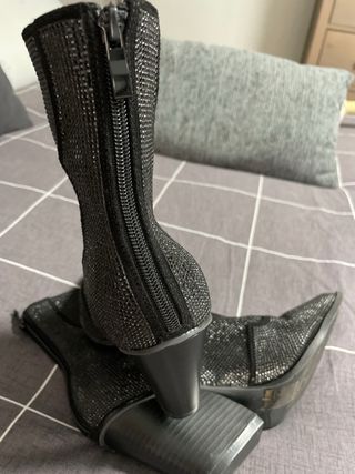 Botines de fiesta negros con pedrería