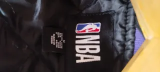 Chaqueta Bomber Lakers Negra y Morada