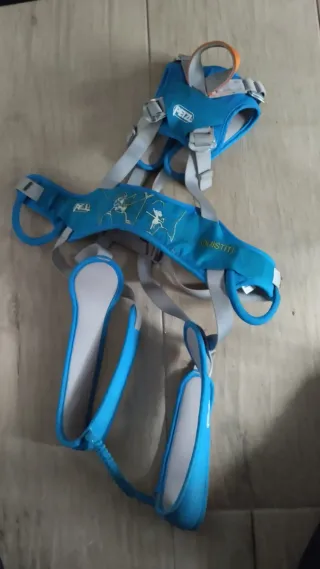 Arnés de escalada infantil Petzl