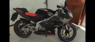 Aprilia RS 125 Limitada Negra/Roja