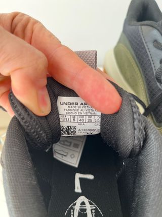 Zapatillas Under Armour Talla 40