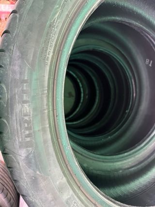 Neumáticos 225/45/17