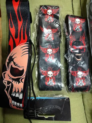 Correas guitarra P&P calaveras