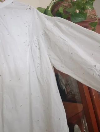 Blusa bordado inglés blanca