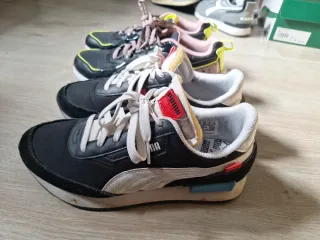 Zapatillas Puma Negras y Rosas