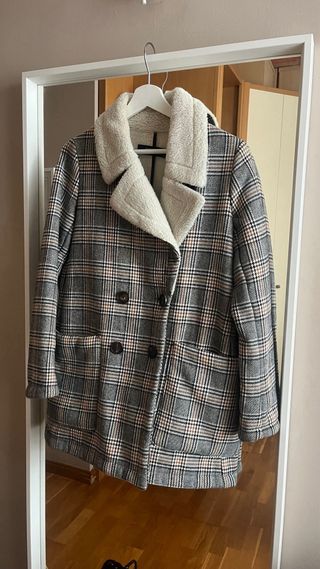 Abrigo cuadros Zara Talla XS mujer