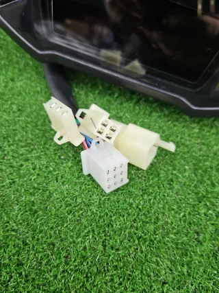 Velocímetro y tacómetro universal moto