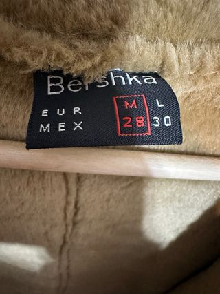 Abrigo largo beige y marrón