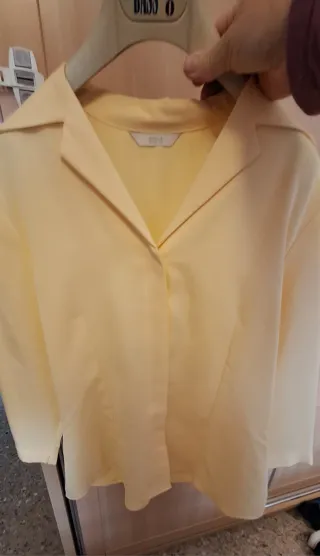 Blusa amarilla Marks & Spencer mujer