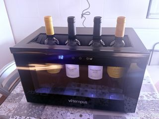 Vinoteca - Enfriador de Vino para  4 Botellas
