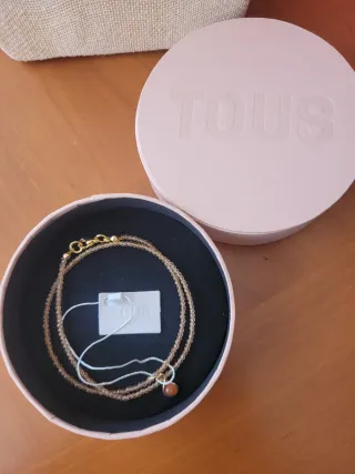 Gargantilla Tous dorado con cornalina