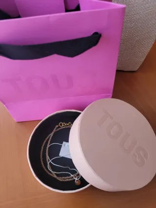 Gargantilla Tous dorado con cornalina