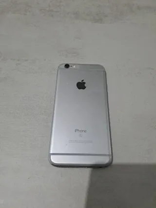 Lote 8Móviles: 3 iPhone e 5 Samsung