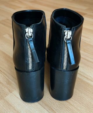 Stivaletti neri Pull&Bear con tacco