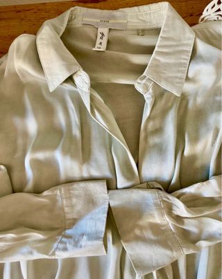 Blusa Guess verde cruzada