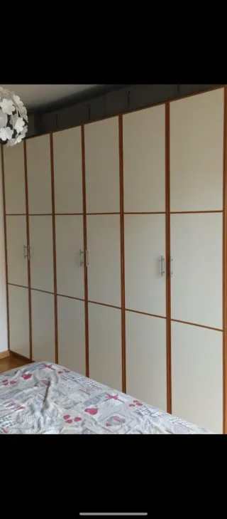 Armadio, cassettiera e 2 comodini