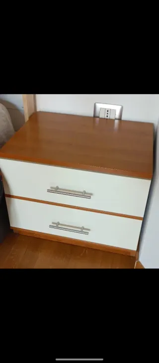 Armadio, cassettiera e 2 comodini