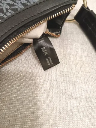 Borsa Michael Kors monogram nera e grigia