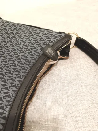 Borsa Michael Kors monogram nera e grigia