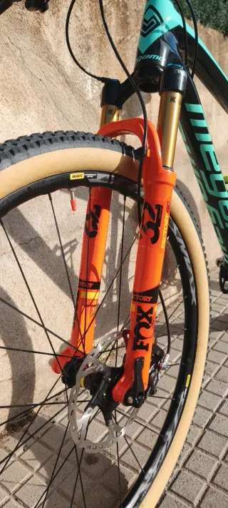 Bicicleta BTT Megamo Factory de carbono 29"