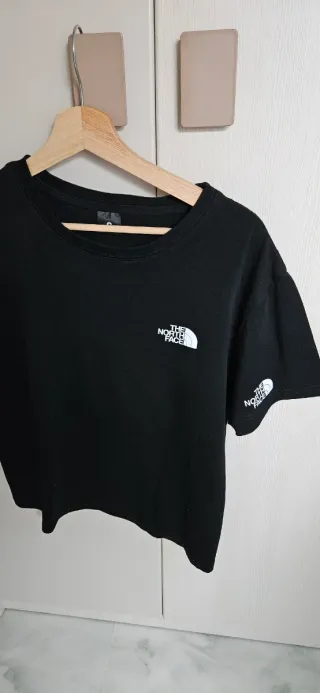 Camiseta The North Face Negra Talla S