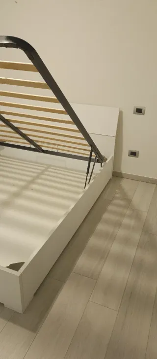 Letto matrimoniale contenitore 200x165