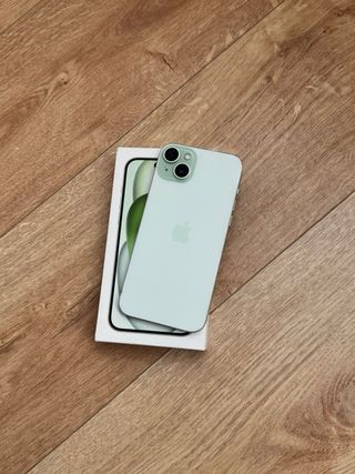iPhone 15 Plus