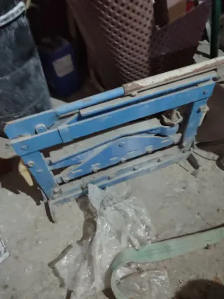 Cizalla manual azul de baldosa