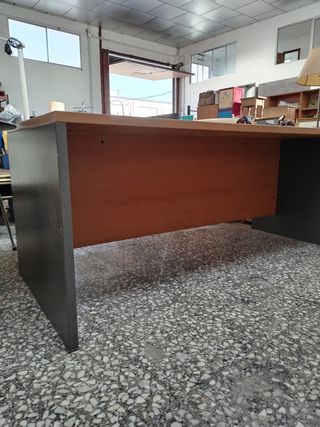ESCRITORIO DE OFICINA