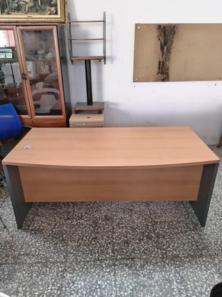 ESCRITORIO DE OFICINA