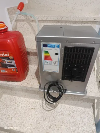 Estufa de parafina Zibro LC-30 casi nueva