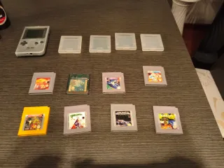 Nintendo Game Boy Pocket + Juegos