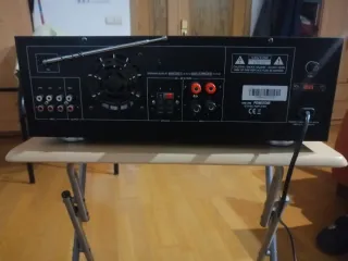 Amplificador Fonestar BAS-280 con altavoces Sony