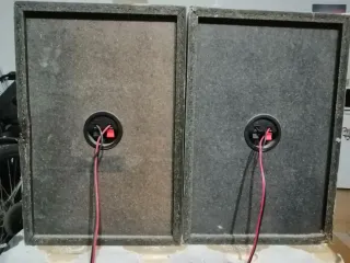 Amplificador Fonestar BAS-280 con altavoces Sony