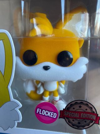 Funko Pop Tails Flocked Sonic 641