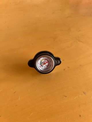 Tapón Radiador moto con Termómetro 1.8nuevoestreno