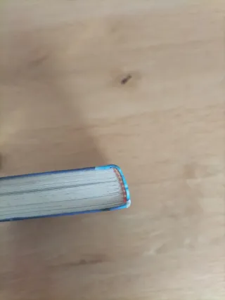 Kika Superbruja y la aventura espacial (Kika Su...